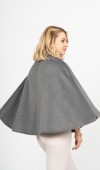 BowSleeve Cape – Fiyonk Detaylı Premium Kaşe Panço 2636