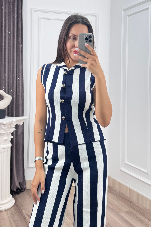 Çizgili Triko Yelek & Pantolon Takım 20327 STD Çizgili Triko Yelek & Pantolon Takım 20327 STD