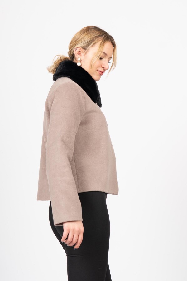 FrostLuxe Fur-Collar Short Coat – 2628 FrostLuxe Fur-Collar Short Coat – 2628
