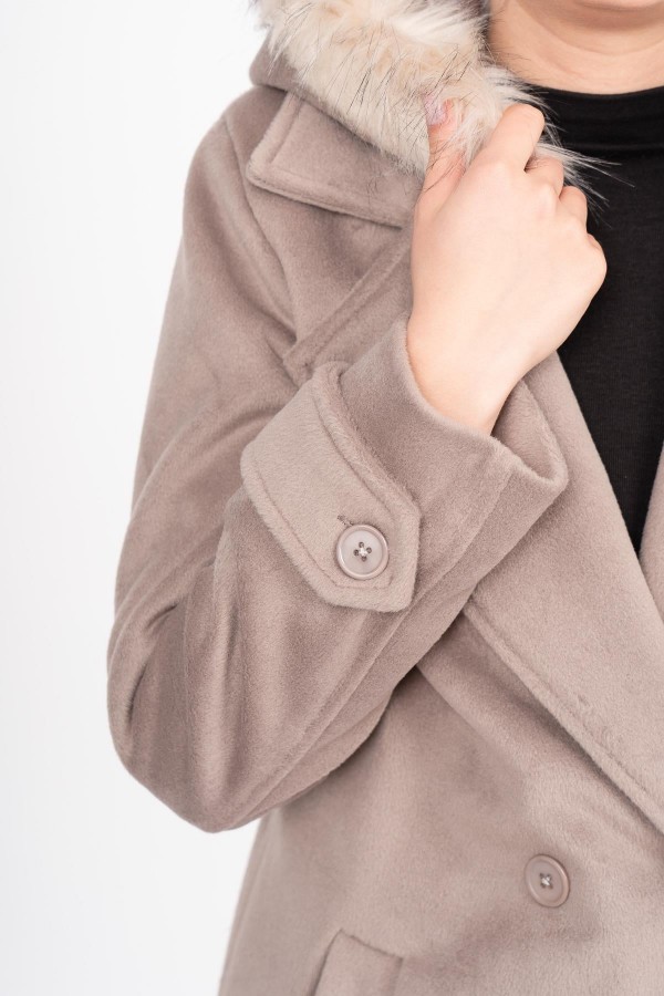 FurHood Luxe Coat – Kürk Detaylı Premium Kaşe Palto 2619