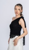 Juliette Modern Tek Omuz Büzgülü Tül Bluz 70084 Juliette Modern Tek Omuz Büzgülü Tül Bluz 70084