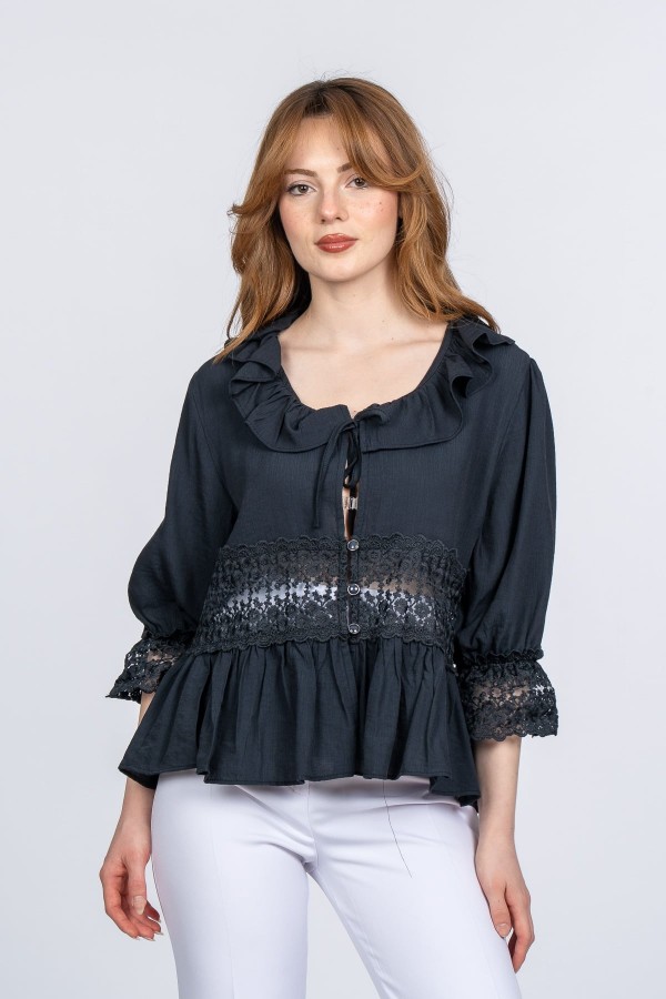 Lace Yaka Fırfır ve Bel Tül Dantel Detaylı Kadın Bluz Gömlek Lace Yaka Fırfır ve Bel Tül Dantel Detaylı Kadın Bluz Gömlek