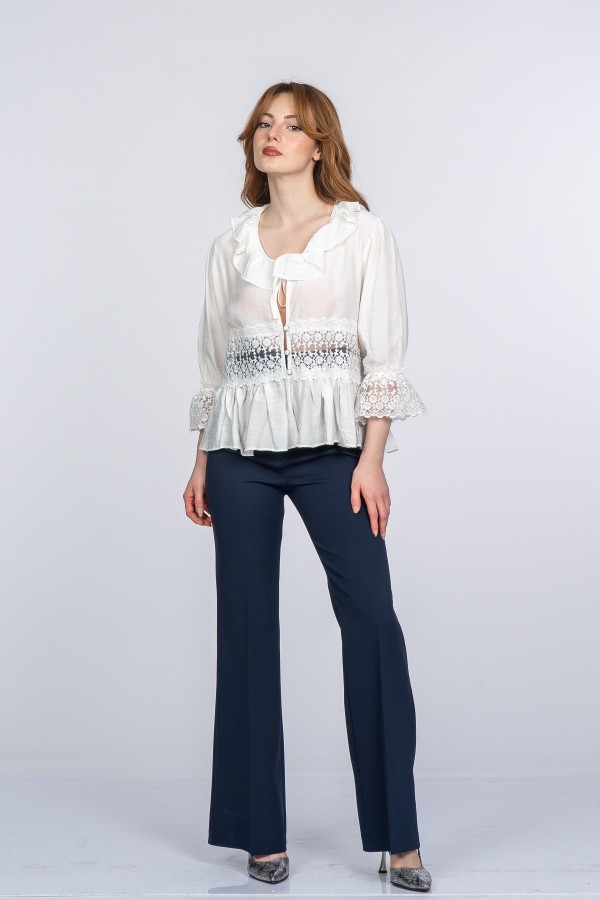 Lace Yaka Fırfır ve Bel Tül Dantel Detaylı Kadın Bluz Gömlek Lace Yaka Fırfır ve Bel Tül Dantel Detaylı Kadın Bluz Gömlek
