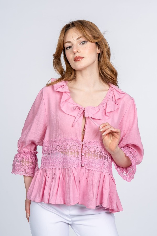 Lace Yaka Fırfır ve Bel Tül Dantel Detaylı Kadın Bluz Gömlek Lace Yaka Fırfır ve Bel Tül Dantel Detaylı Kadın Bluz Gömlek