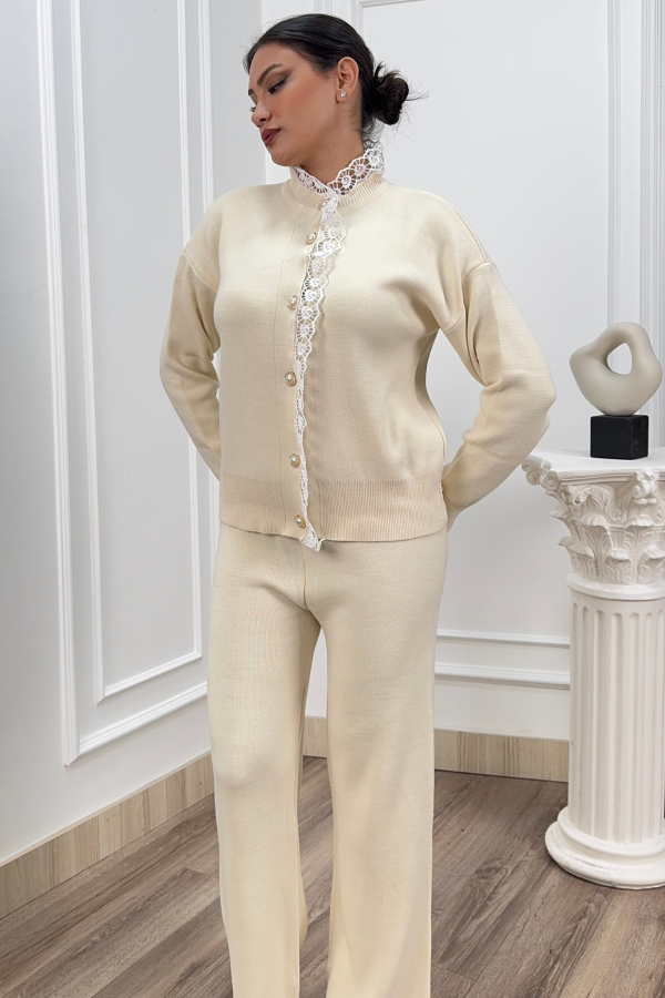 LACELLE – Dantel Detaylı Triko Takım P021 STD