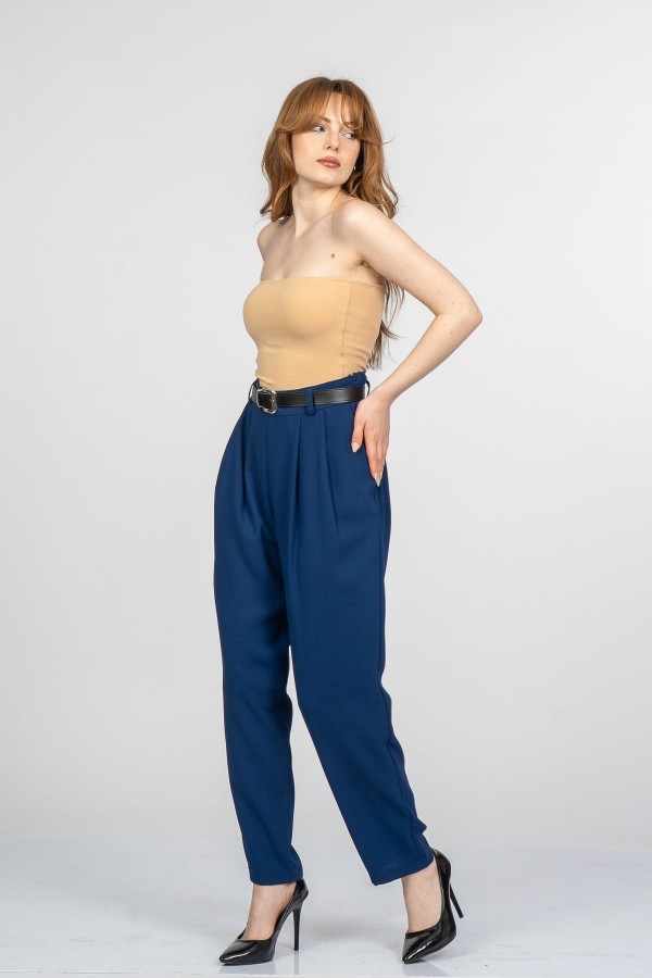 Monsere Beli Lastikli Yüksek Bel Dar Paça Kadın Pantolon Monsere Beli Lastikli Yüksek Bel Dar Paça Kadın Pantolon