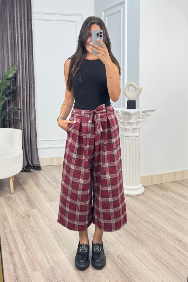 ROVENA – Ekose Desenli Kuşaklı Kısa Pantolon 30435